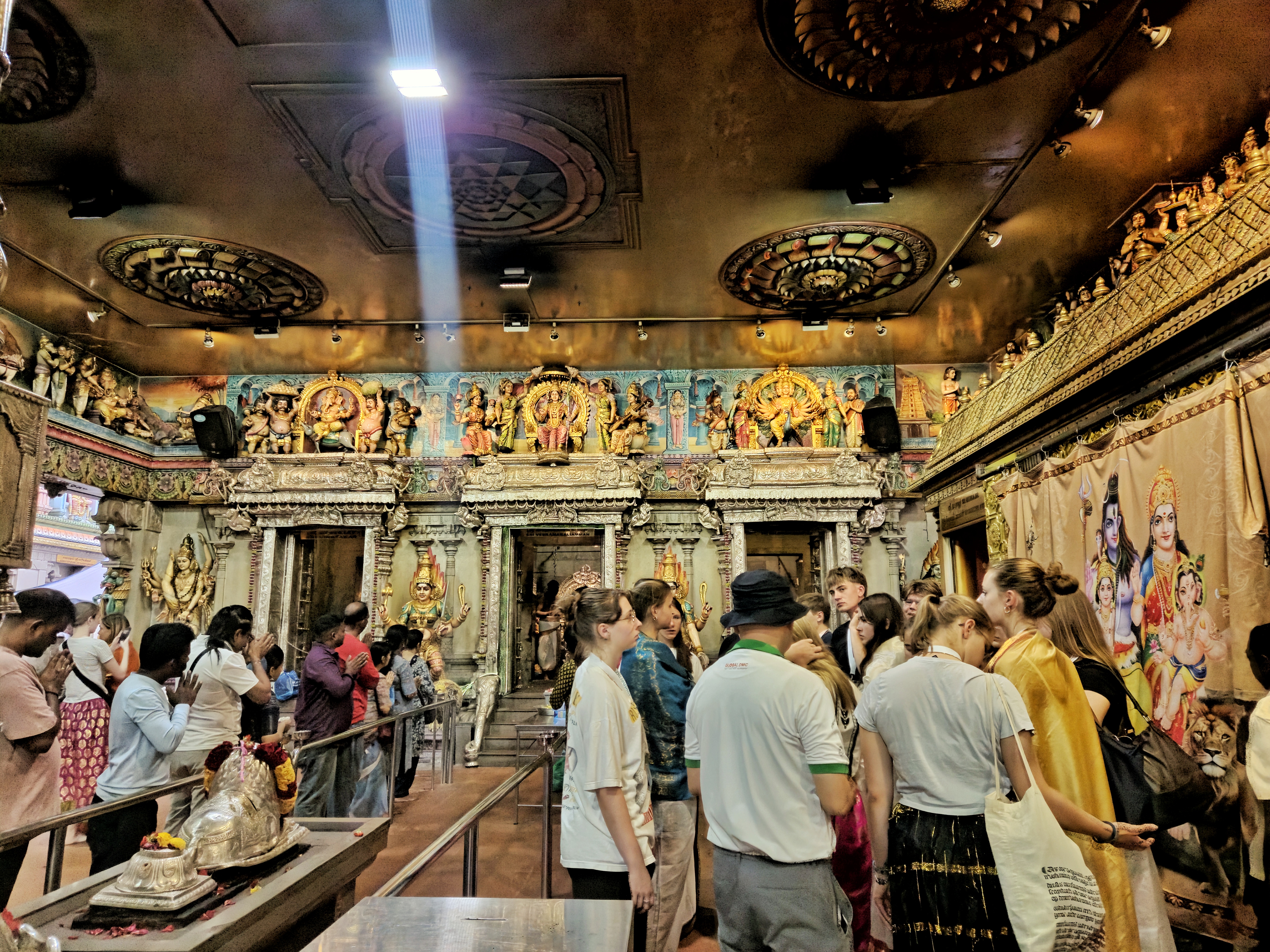 Walking tour group in Little India Singapore