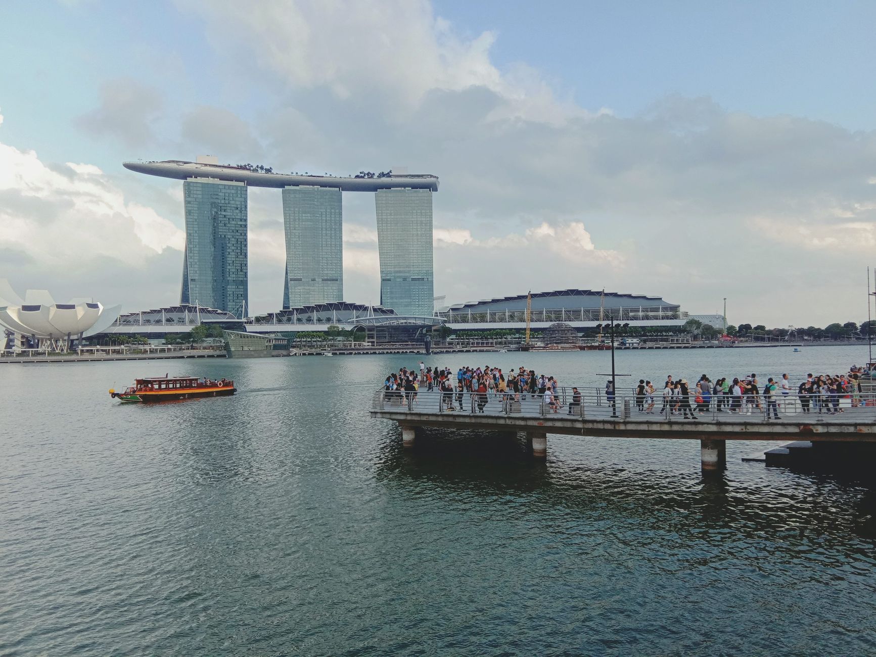 Singapore Layover Without a Tour: DIY Guide